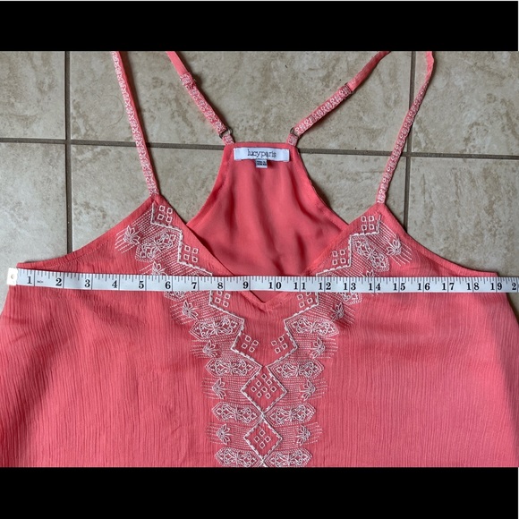 Embroidered V Neck Spaghetti Strap Boho Tank Top - Picture 2 of 6